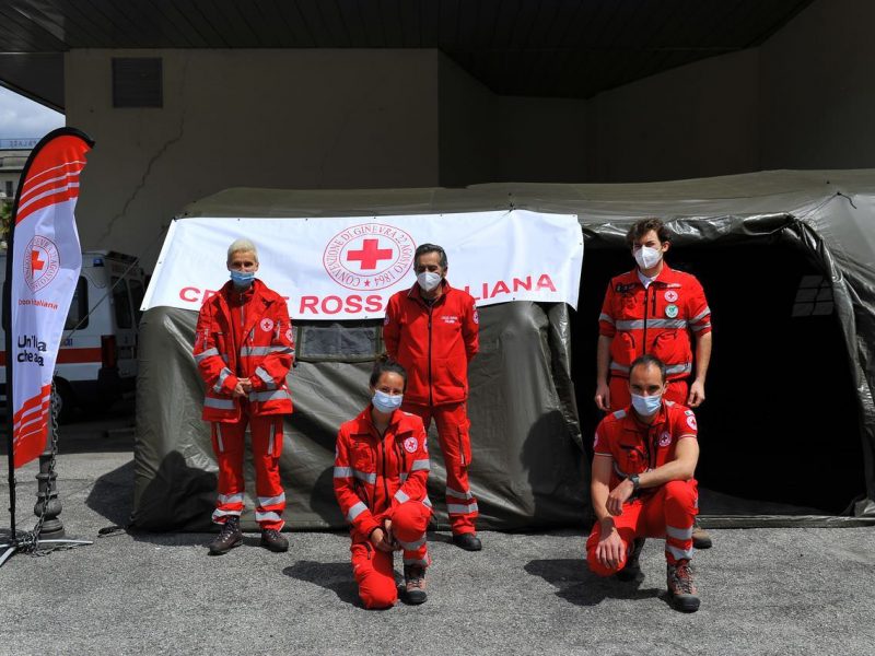 Palazzo e contorno (Mottyno 2021) 1