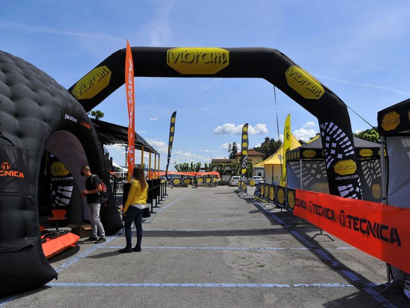 Palazzo e contorno (Mottyno 2021) 1